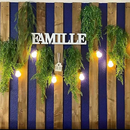 Les Pieds Dans L'eau Hyeres