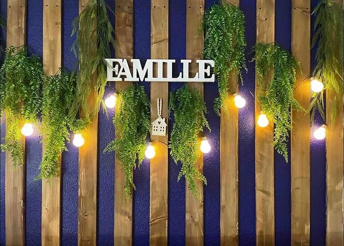 Les Pieds Dans L'eau Hyères