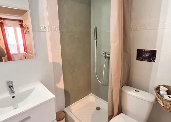 Les Pieds Dans L'eau *